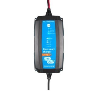 Victron Energy BlueSmart IP65 12/15(1) 230V CEE 7/16 R Cargador de batería